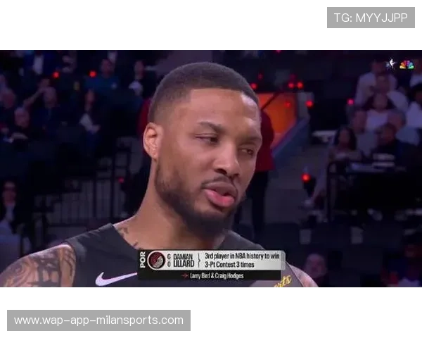 布克末节连得分，太阳把差距稳住，布克狂砍35分力压利拉德30分 太阳胜开