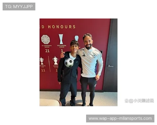 曼联青训新星接班在即，球队重心转向年轻球员培养