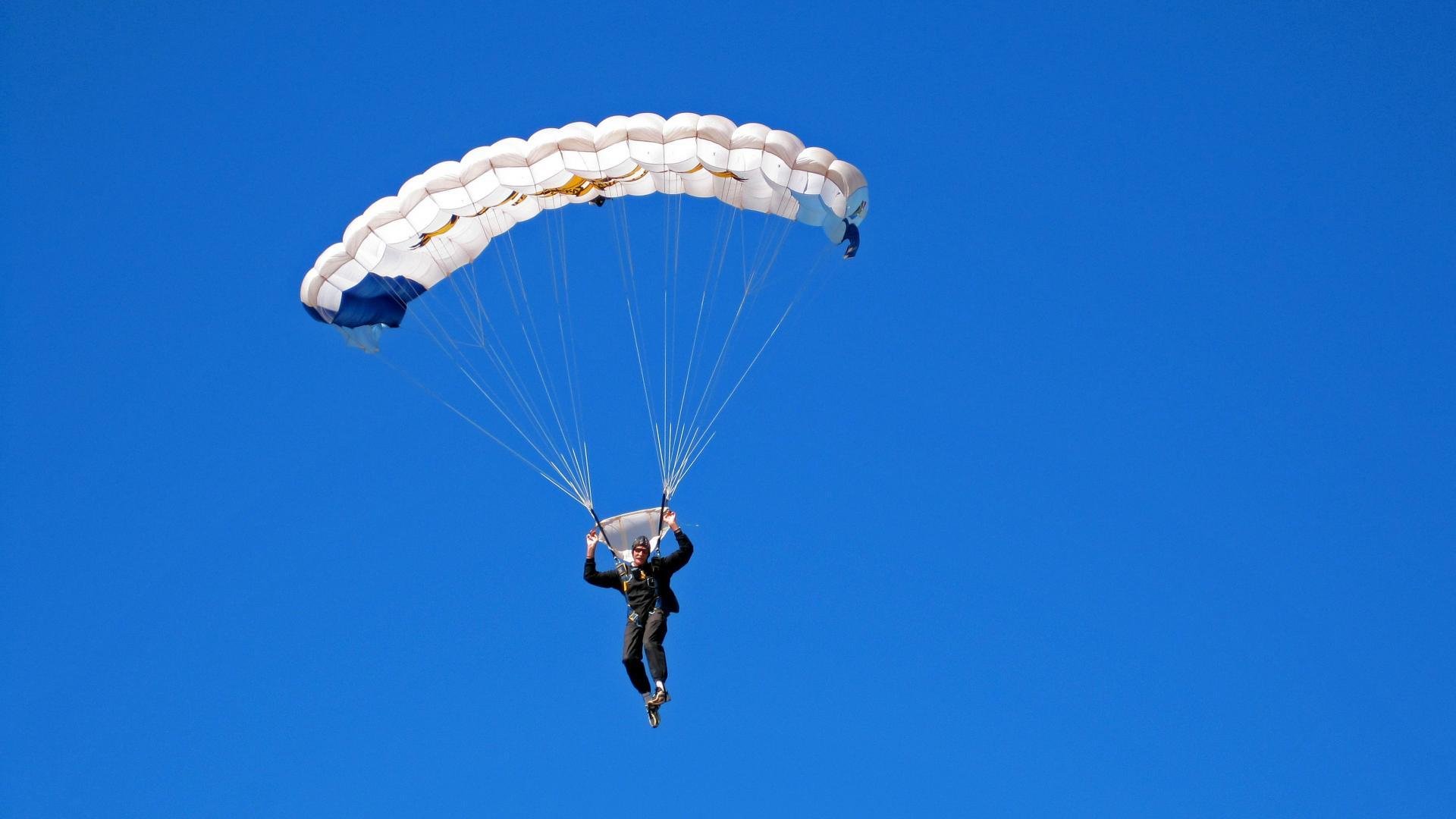 《PUBG Mobile》全球跨境大战吸引百万观众在线观看，pubg global